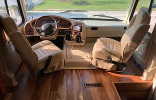 Nice coach with New Look!