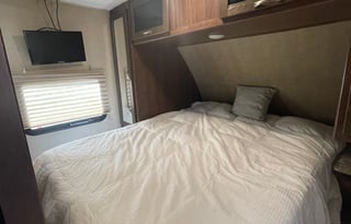 LunaSea II Pet Friendly