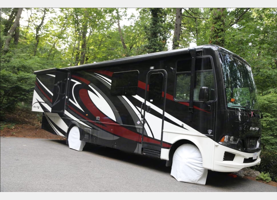 Class A Motor Home rentals in Weston