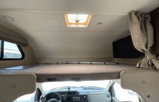 Elegant Class C Motorhome – Explore the Rockies