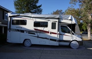 2020 Winnebago Vita 24F pristine & low mile