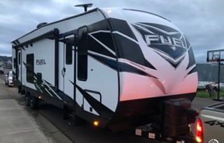 Hunt’s Hideaway RV Rental