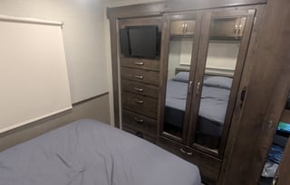 Family-ready - Bunk beds Solar power Pet Friendly