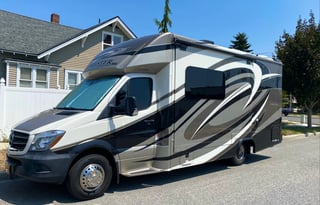 Sprinter Forest River RV Forester 24L