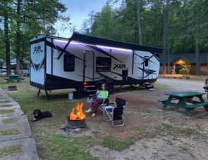 Forest River RV XLR Hyper Lite 3016