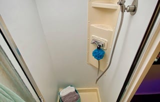 Updated 2009 Winnebago Chalet Chalet 30RB