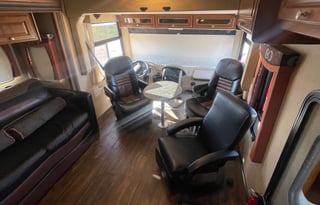 2015 Thor Motor Coach Outlaw 37LS TOY HAULER