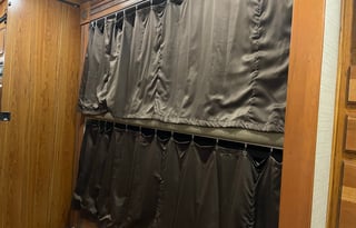 Group-Friendly Jayco Greyhawk Bunk Floorplan