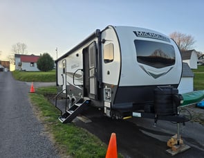 Forest River RV Flagstaff Micro Lite 25FKBS