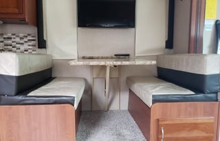 2016 Fleetwood RV Flair 29T
