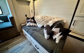 Modern Family Adventure: 2025 Jayco Baja 197MBW