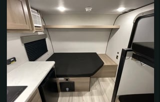2025 Coleman 13b