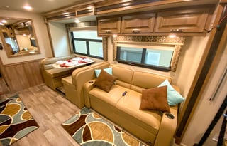 Beautiful Jayco w Solar, Sat, WIFI ext, STARLINK**