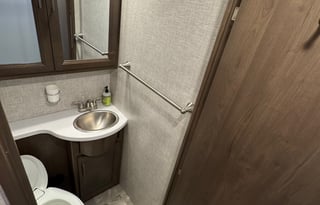 Luxury 2022 Mercedes Benz  Motorhome - Sleeps 5