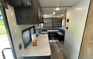 Kimmy’s Adventure Haven – Your Stylish Gateway!