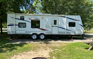 Jay Jay’s Escape – Comfort & Adventure for All!