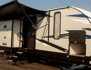 Forest River RV Cherokee Alpha Wolf 33 BH-L