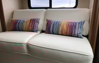 2014 Itasca Navion 24J