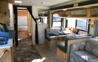 2001 Fleetwood RV Bounder 34T