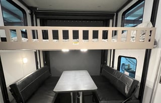 2021 Newmar Canyon Star 3927