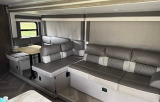 2021 Forest River RV Salem Kid  & Dog Approved