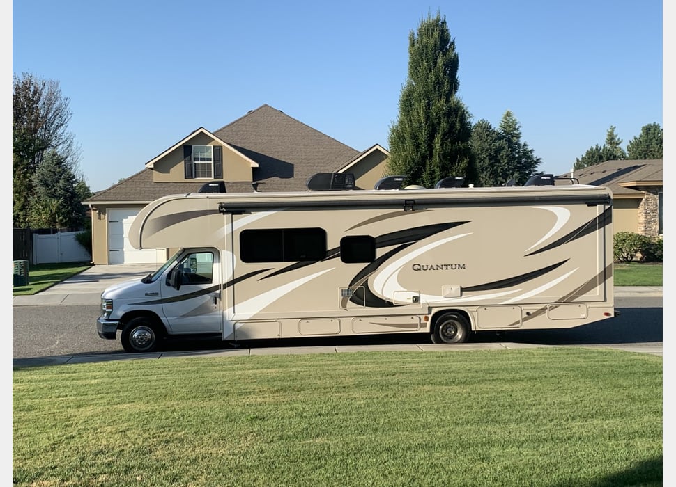 Class C Motor Home rentals in Rigby