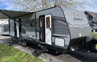 Jayflight 30' Bunkhouse