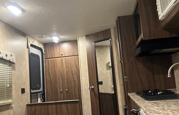 Toilet and shower (please only use shower in times of not having a camp resources to use) always toilet paper in garbage.