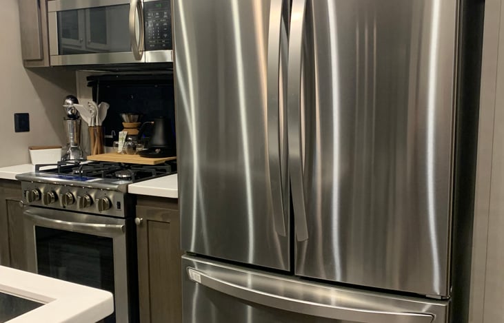 Residential appliances with ice maker fridge!