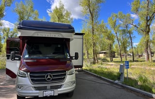 2024 Luxury Mercedes-Benz Entegra Qwest