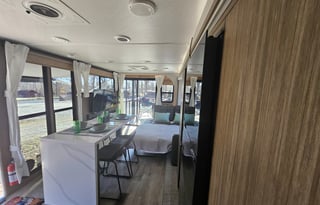 Bunkhouse with a Patio!