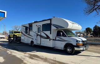 2019 Jayco Redhawk SE 27N (Like new!)