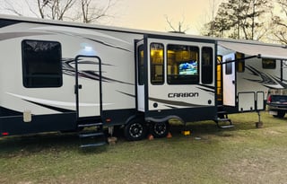 2018 Keystone RV Carbon 357