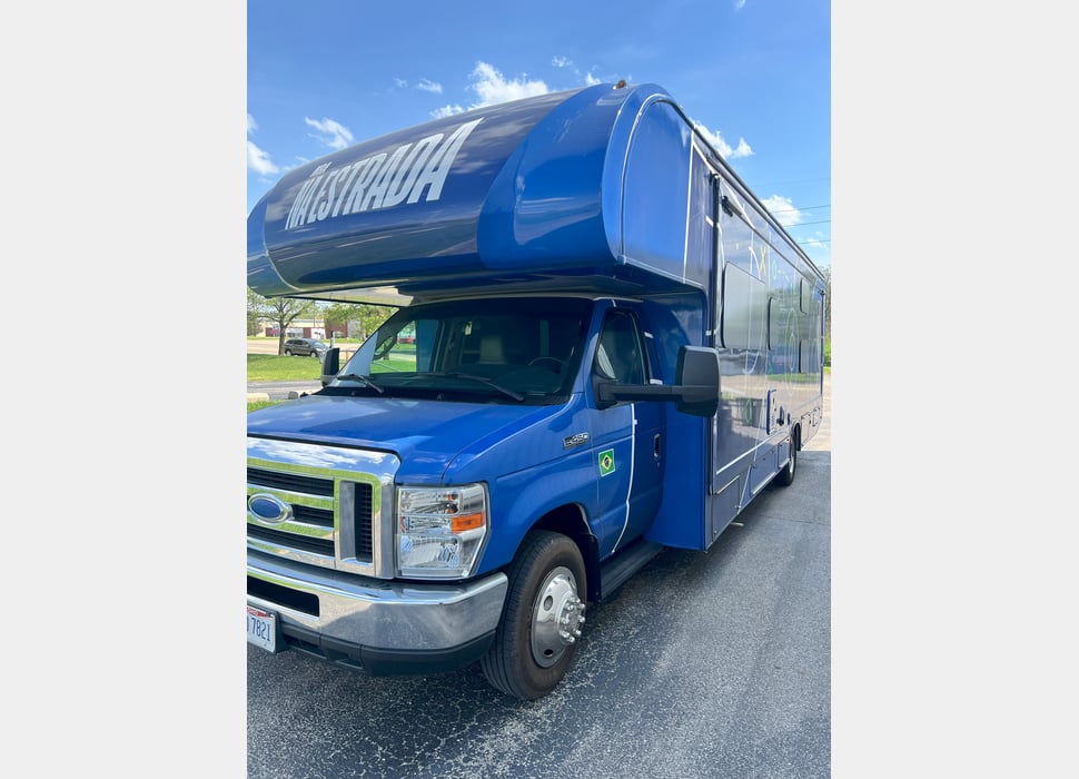 Class C Motor Home rentals in Baltimore