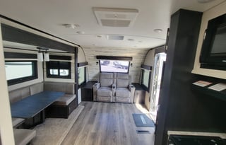 Joe and Jordans family friendly RV