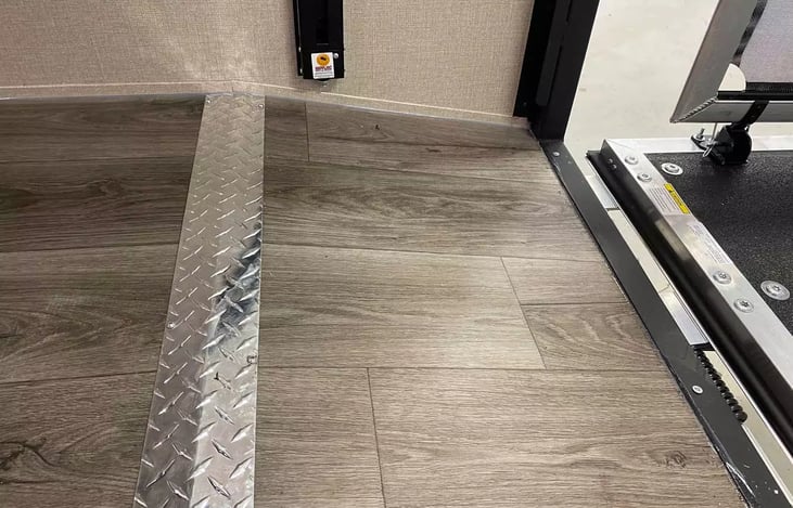 Dove tail entrance if you decide to load toys