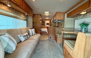 Itasca Cambria 29H RV (BRFL 1636)