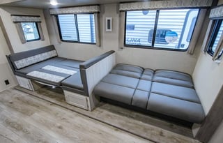 2023 Coachmen Catalina 263BHSCK (VIN 1078)