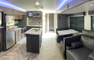 2020 KZ Sportsmen LE 343BHKLE