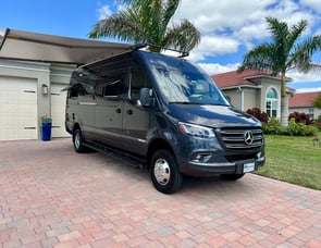 Winnebago Boldt 70BL