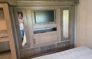 Kid's-Dream| Bunk Beds + 2 Queens + Outdoor Shower