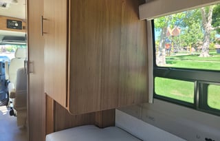 MERCEDES WINNEBAGO ERA 70X