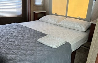 Fully Loaded Forest River Forester Luxury Spacious