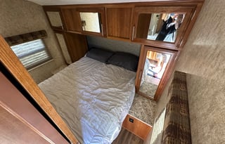 2018 Prime Time Tracer 285AIR Bunkhouse