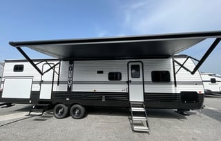 Home Sweet Hideout –Large Family 2025 Trailer