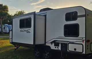 2025 Travel Trailer - The Sonic Explorer