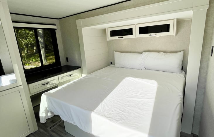 King size bed in the master bedroom.
