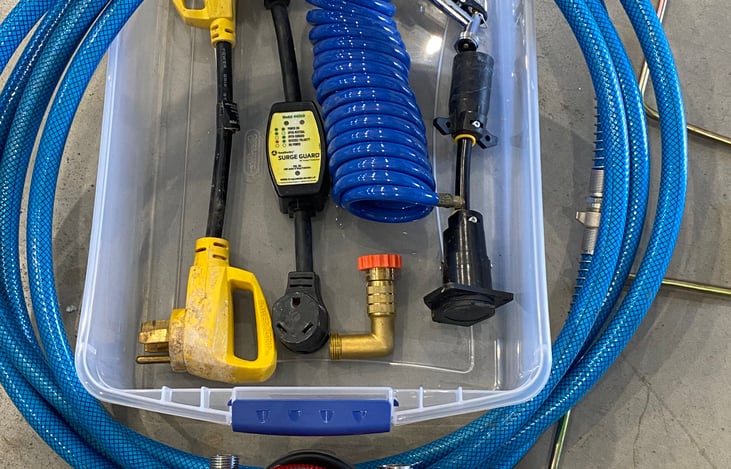 All high quality electric adapters and new water connections/filters