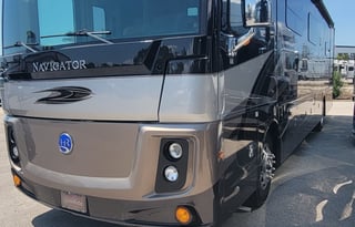 Family Fun Coach-FL-Bring Fido -2Bath! - 2019