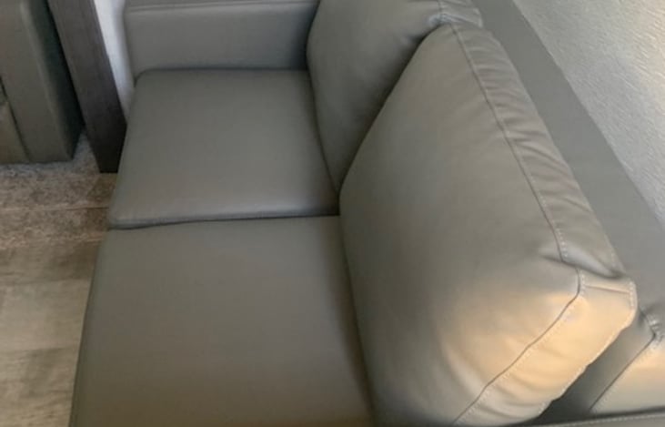 Love Seat - Pull Out Sleeper